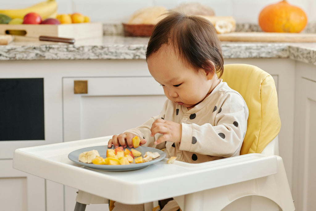 Effortless First Bites: Introducing Solids